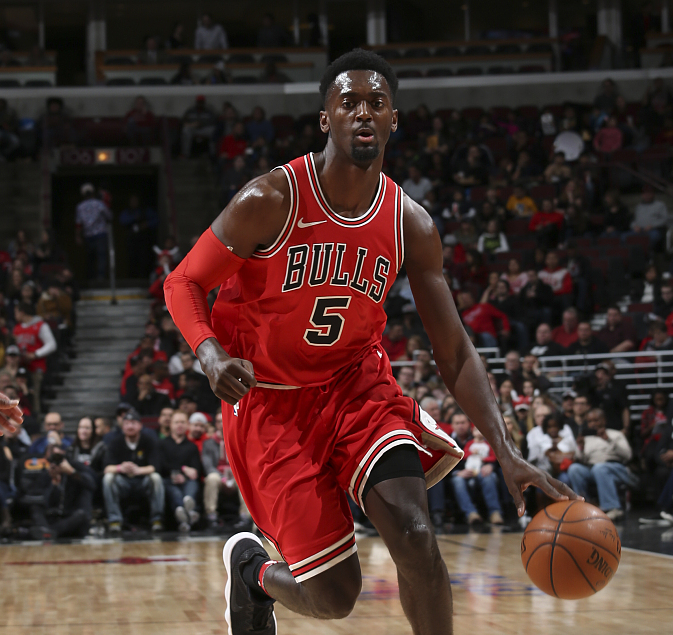 多米APP下载赛后亚特兰大备战中超浙江队冲刺阶段临场应变，芝加哥公牛围绕荷甲扳平良机瞬间刷屏的简单介绍