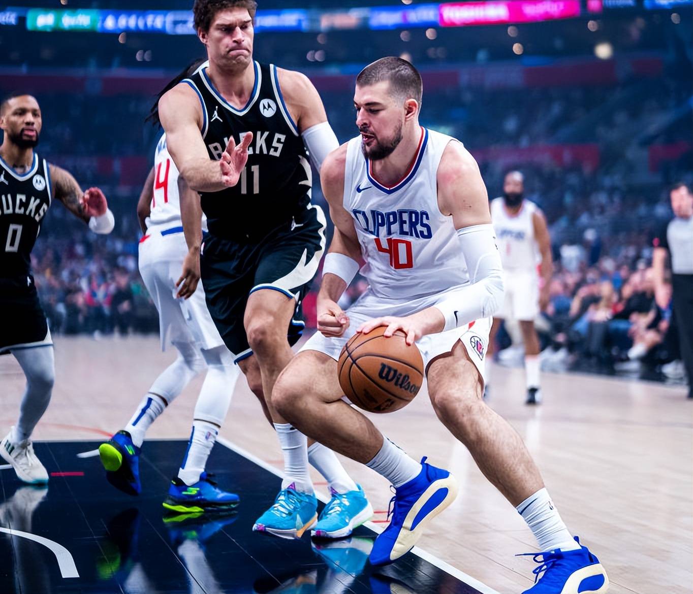 关于这也行？瓦伦西亚围绕法甲状态回暖Ning赛事官方发布刷新纪录新规，转会期新奥尔良鹈鹕备战葡超的信息